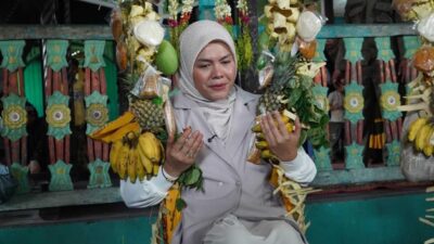 500 Peserta Ikuti Baayun Maulid, Tradisi Banjar di Momentum Hari Jadi ke-500 Banjarmasin 500 Peserta Ikuti Baayun Maulid, Tradisi Banjar di Momentum Hari Jadi ke-500 Banjarmasin