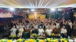 Bukan Sekadar Maulid, Golkar Banjarmasin Berangkatkan 74 Peserta Ziarah Wali Songo
