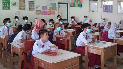 ISPU Banjarmasin Capai 368, Sekolah Kembali Terapkan PJJ ISPU Banjarmasin Capai 368, Sekolah Kembali Terapkan PJJ