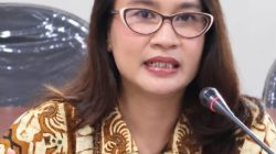 Generasi yang Tumbuh dalam Kabut Generasi yang Tumbuh dalam Kabut
