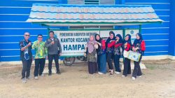 Diskominfo Kotabaru Tinjau Kondisi Warga Hampang di Tengah Musim Kemarau Diskominfo Kotabaru Tinjau Kondisi Warga Hampang di Tengah Musim Kemarau